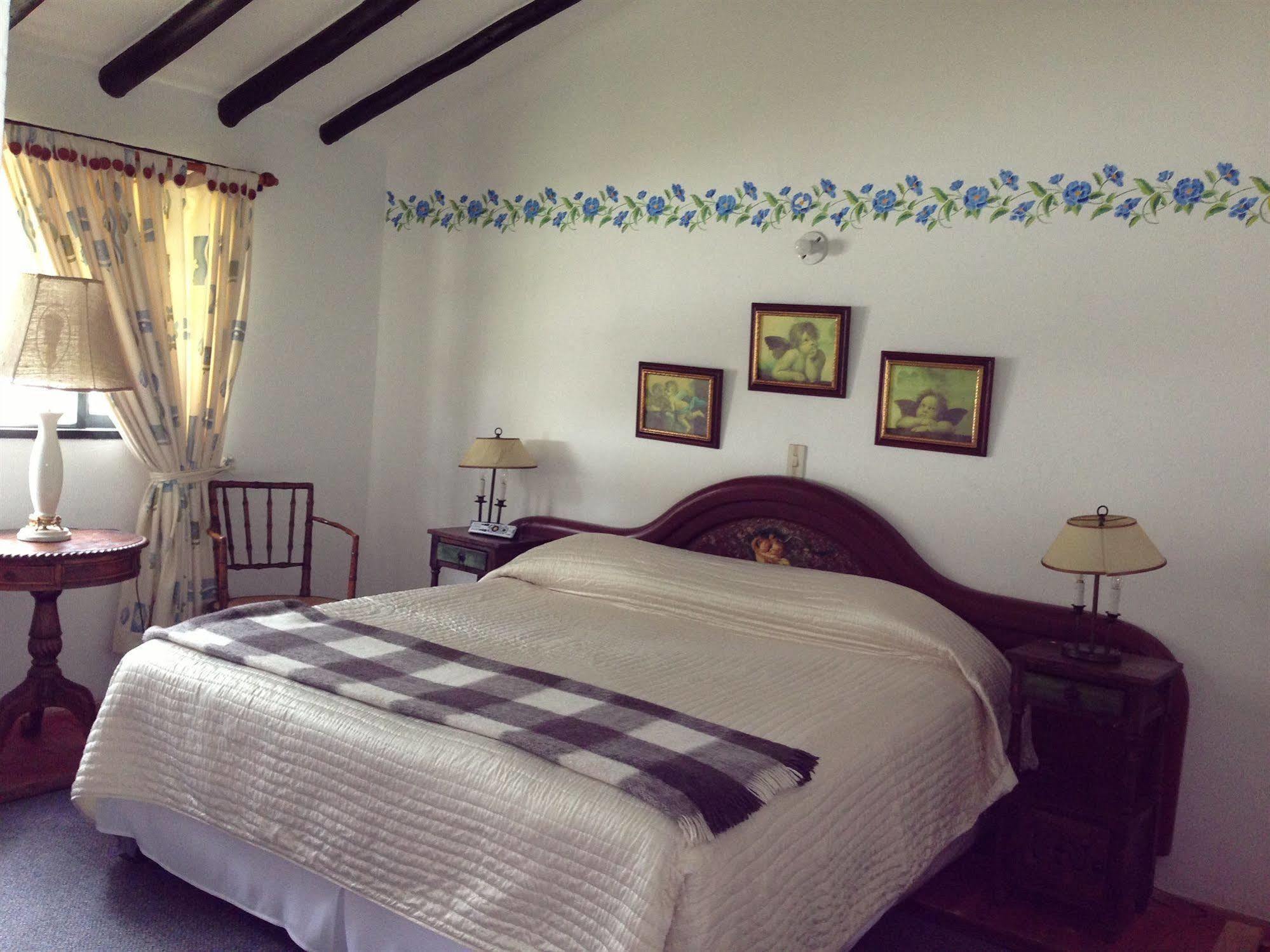 Casa San Nicolas บียาเดเลย์บา ภายนอก รูปภาพ