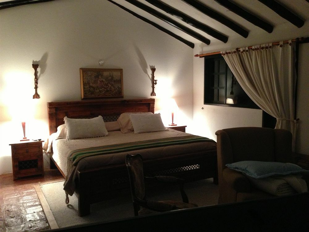 Casa San Nicolas บียาเดเลย์บา ภายนอก รูปภาพ